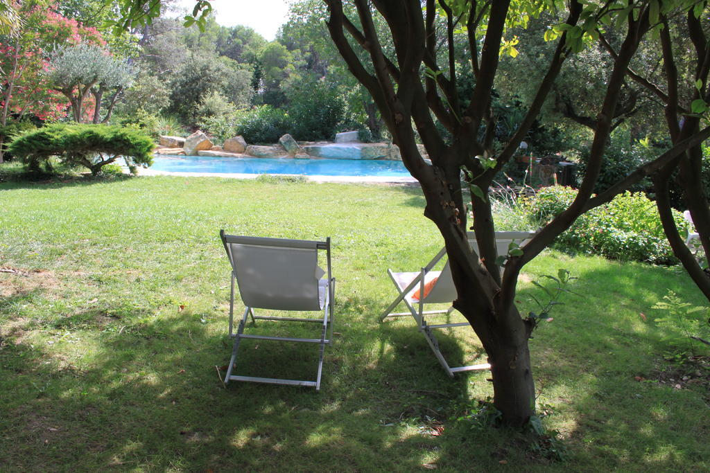 Bed and Breakfast La Bousquatiere Piolenc Zewnętrze zdjęcie