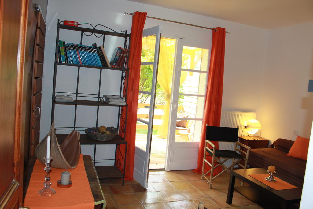 Bed and Breakfast La Bousquatiere Piolenc Pokój zdjęcie